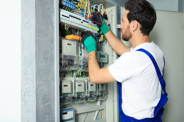 Best Emergency Electrical Repair  in Schriever, LA